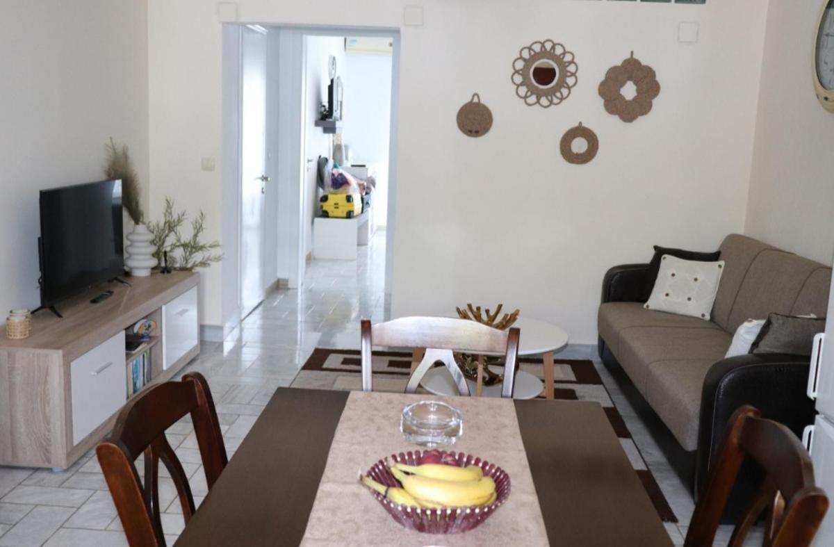 העיירה סקיאתוס Fiosal Apartments 1 מראה חיצוני תמונה