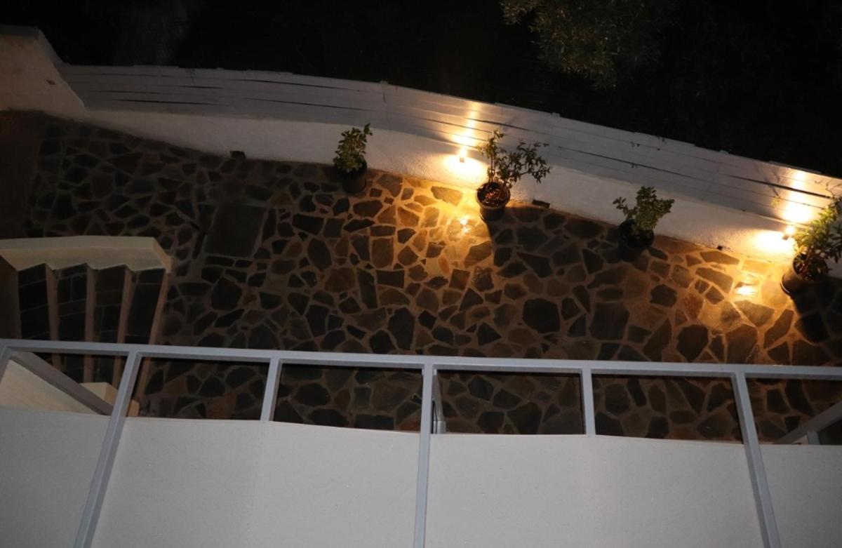 העיירה סקיאתוס Fiosal Apartments 1 מראה חיצוני תמונה