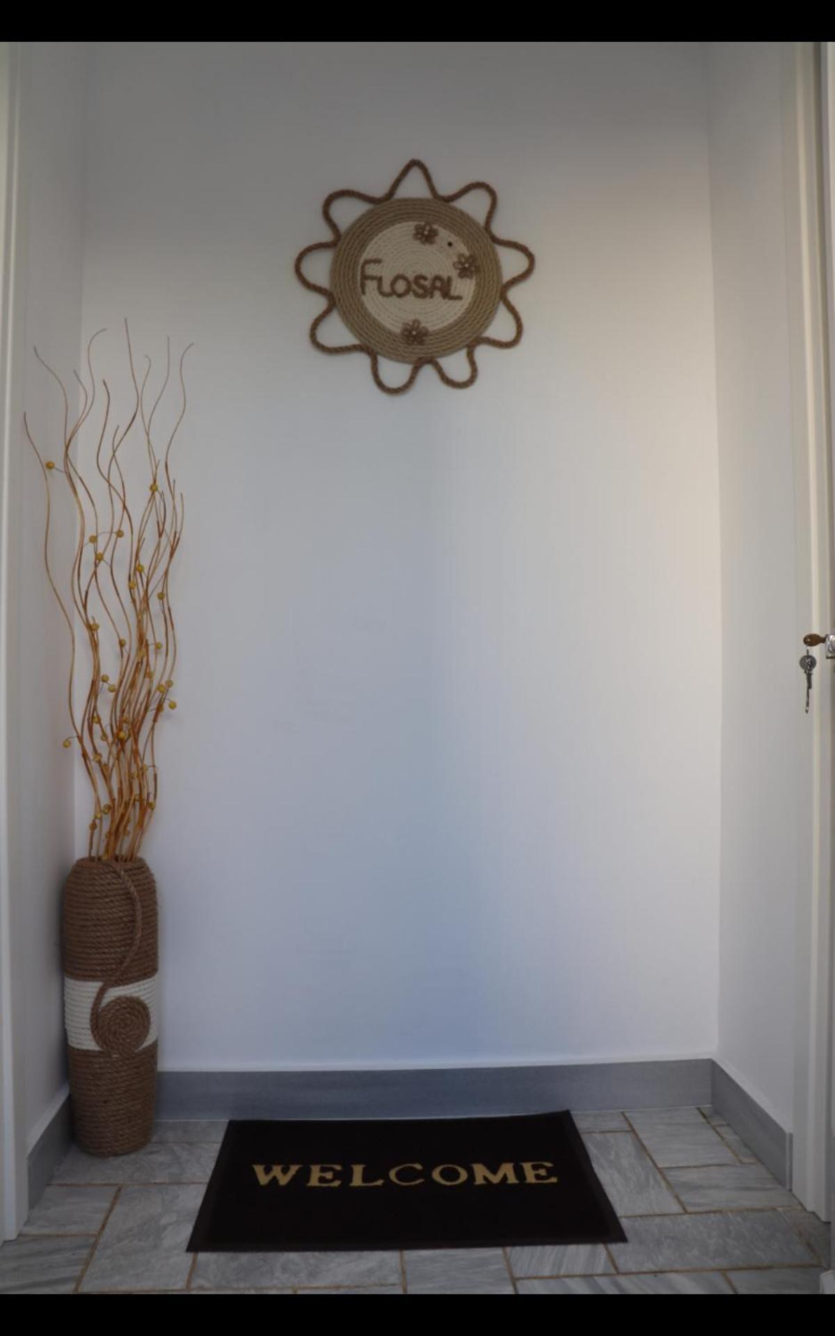 העיירה סקיאתוס Fiosal Apartments 1 מראה חיצוני תמונה