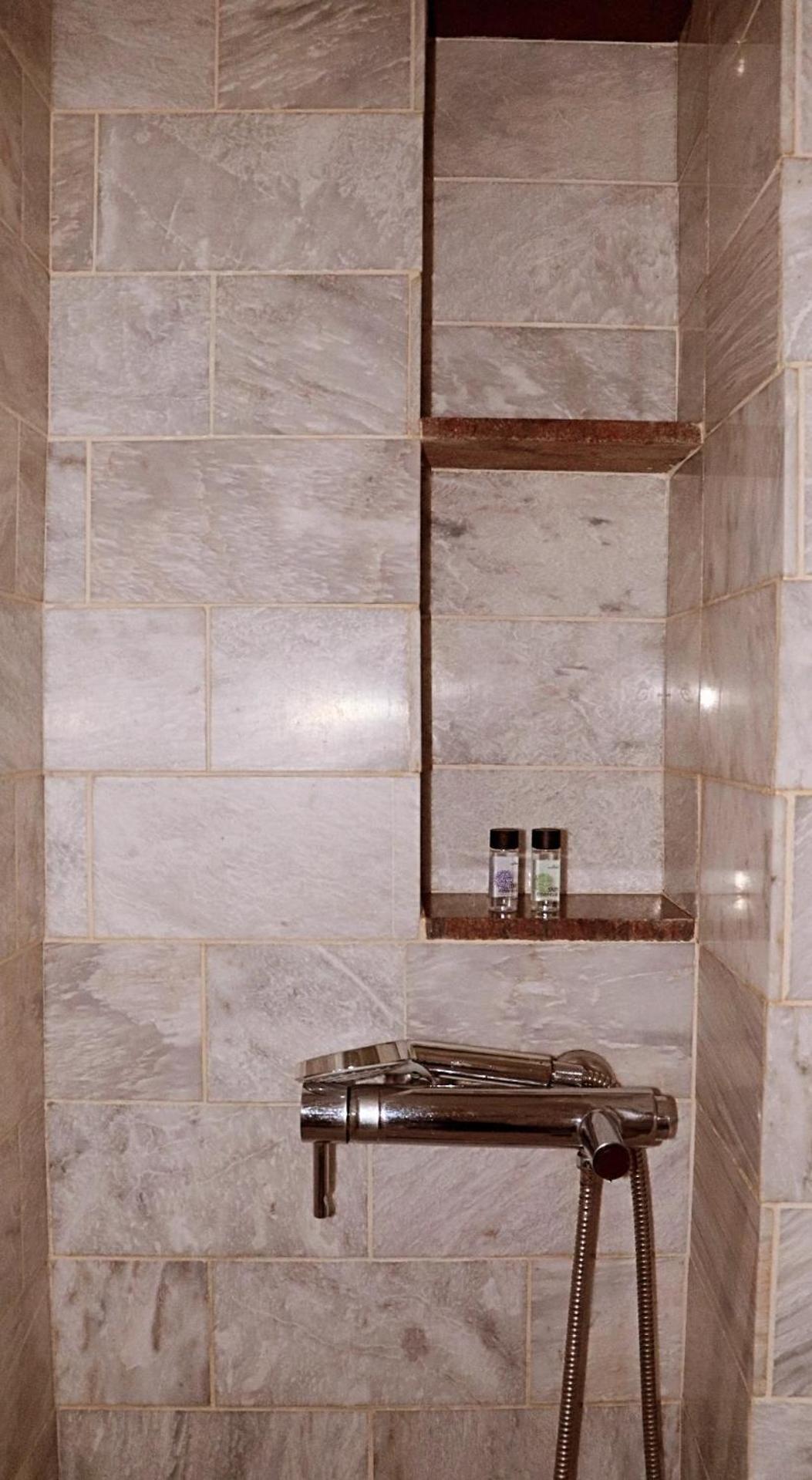 העיירה סקיאתוס Fiosal Apartments 1 מראה חיצוני תמונה